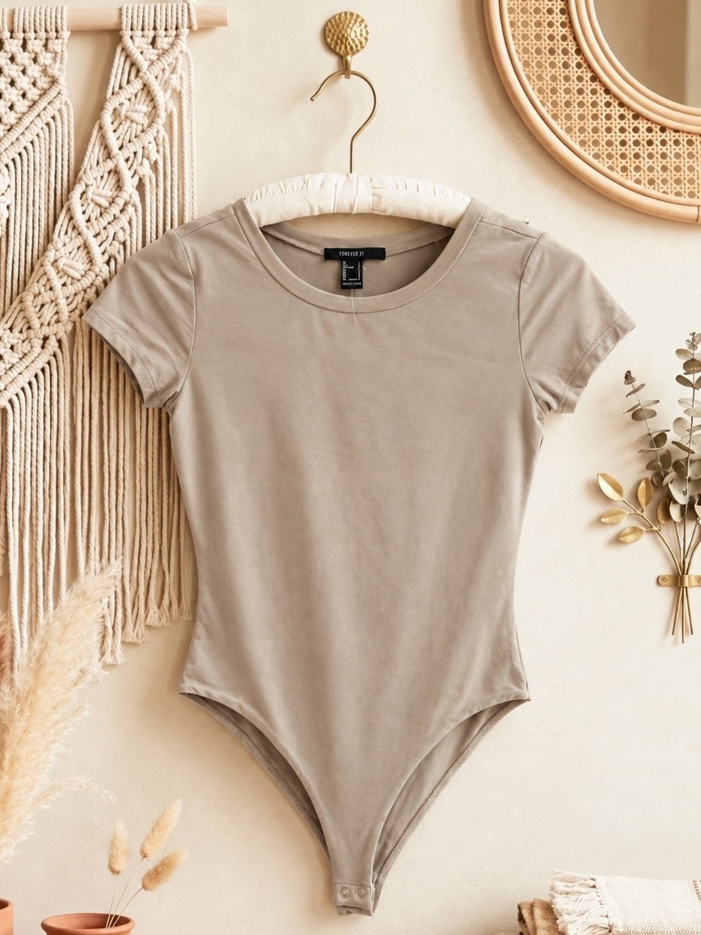NWT Forever 21 Taupe Short-Sleeve Bodysuit